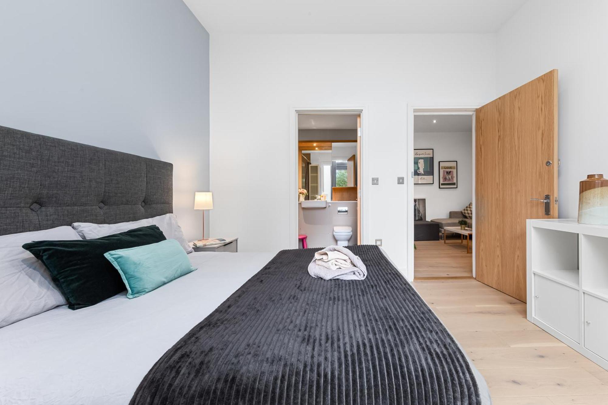 Trendy 2 Bed Flat In Greenwich With Car Parking Londres Exterior foto